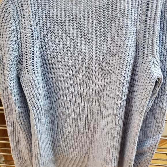 Loft Summer Sweater - Picture 2 of 4